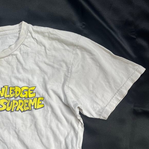 Supreme Knowledge Is Supreme T-Shirt White SS22 Medium Rare Graphic Tee - Used - Picture 4 of 7